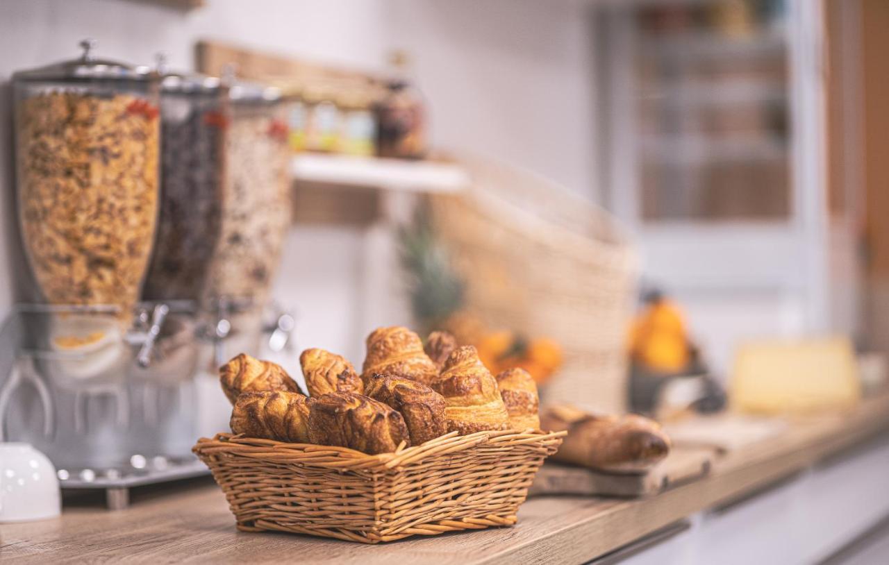 - Restaurant Les 3 Piliers